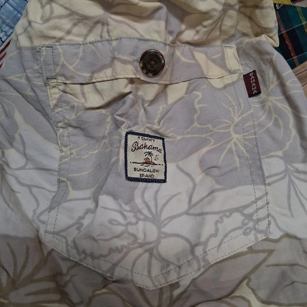 Tommy Bahama Mesh Lined Nylon Floral Print Swim‎ Trunks Size Large Beige